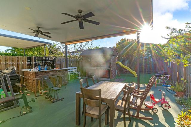 24900 SW 107th Ct, Homestead, FL 33032