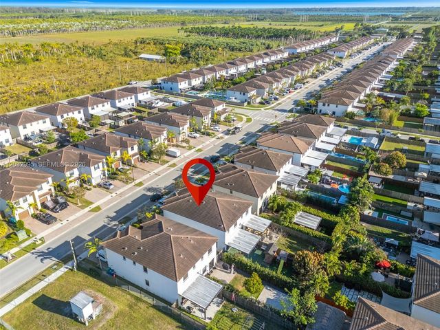 24900 SW 107th Ct, Homestead, FL 33032