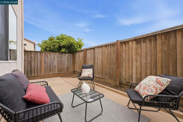 15351 Bittern Ct, San Leandro, CA 94579