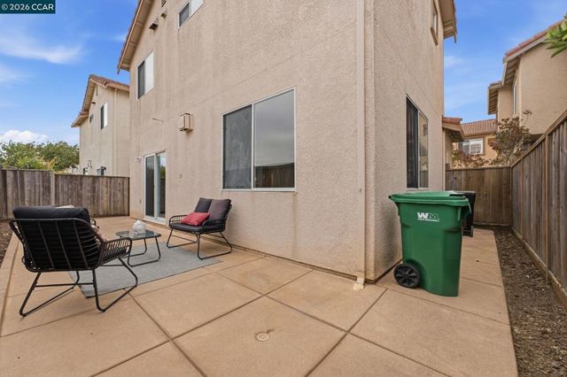 15351 Bittern Ct, San Leandro, CA 94579