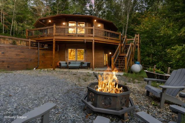 48 Green Ridge Road, Blue Ridge, GA 30513