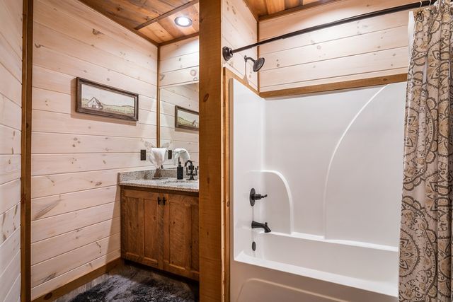 48 Green Ridge Road, Blue Ridge, GA 30513