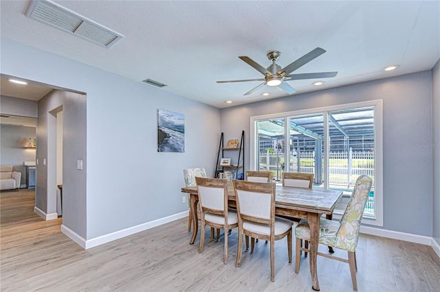 9625 COMMODORE DRIVE, Seminole, FL 33776