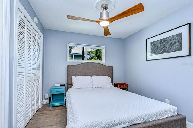 9625 COMMODORE DRIVE, Seminole, FL 33776