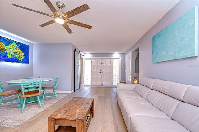 9625 COMMODORE DRIVE, Seminole, FL 33776