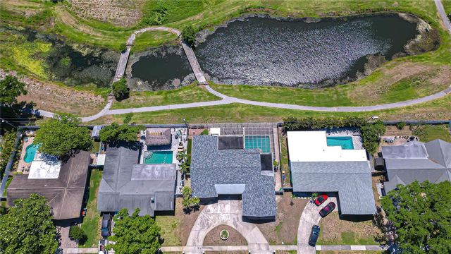 9625 COMMODORE DRIVE, Seminole, FL 33776