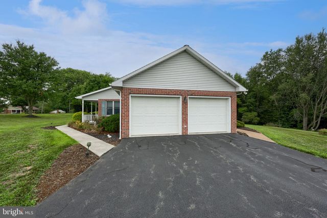 581 STEHMAN CHURCH RD, Millersville, PA 17551