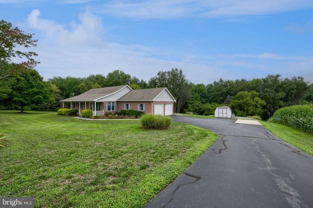 581 STEHMAN CHURCH RD, Millersville, PA 17551