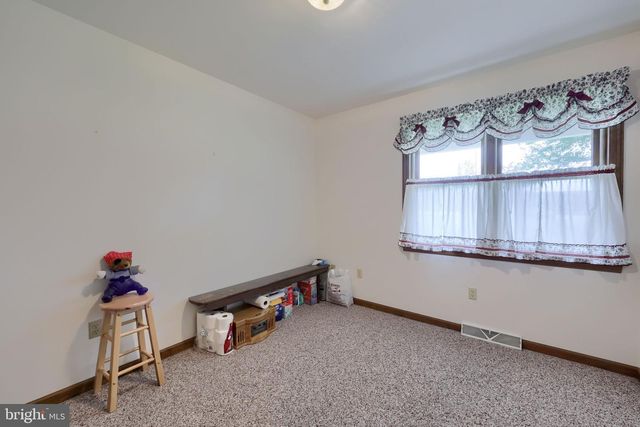 581 STEHMAN CHURCH RD, Millersville, PA 17551