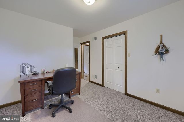 581 STEHMAN CHURCH RD, Millersville, PA 17551