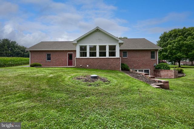 581 STEHMAN CHURCH RD, Millersville, PA 17551