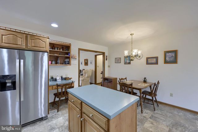 581 STEHMAN CHURCH RD, Millersville, PA 17551