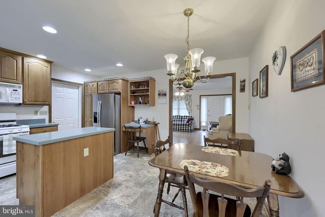 581 STEHMAN CHURCH RD, Millersville, PA 17551