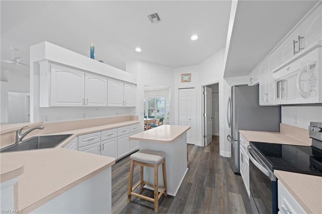 4955 Mederia LN, Estero, FL 33928