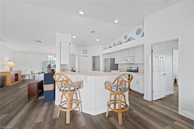 4955 Mederia LN, Estero, FL 33928