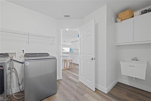 4955 Mederia LN, Estero, FL 33928