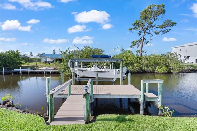 4955 Mederia LN, Estero, FL 33928