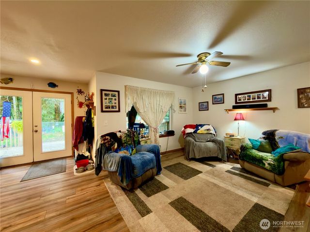 341 Duck Lake Drive NE, Ocean Shores, WA 98569