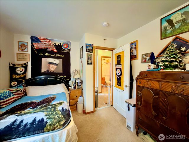 341 Duck Lake Drive NE, Ocean Shores, WA 98569