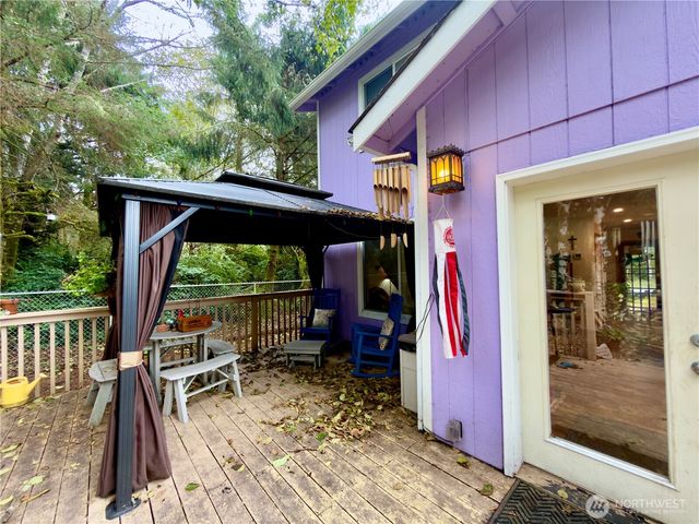 341 Duck Lake Drive NE, Ocean Shores, WA 98569