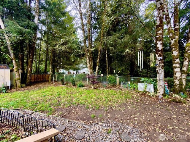 341 Duck Lake Drive NE, Ocean Shores, WA 98569