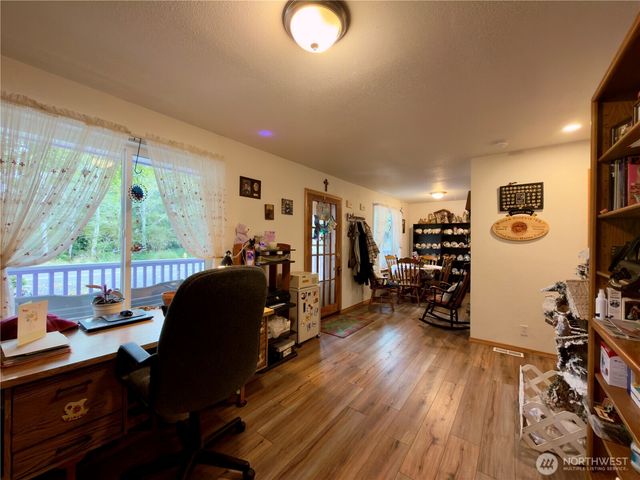 341 Duck Lake Drive NE, Ocean Shores, WA 98569