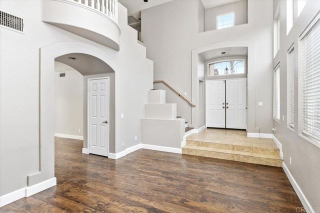 2043 Dawn View Glen, Escondido, CA 92026