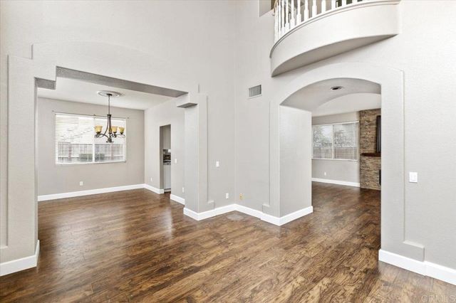 2043 Dawn View Glen, Escondido, CA 92026