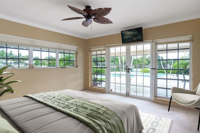 2130 NE 15th St, Fort Lauderdale, FL 33304