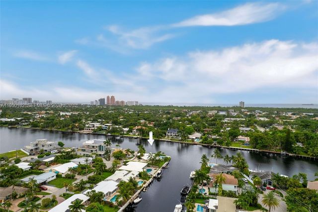 2130 NE 15th St, Fort Lauderdale, FL 33304