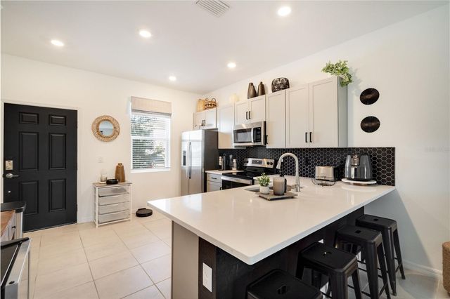 8829 DAYBREAK STREET, Sarasota, FL 34241