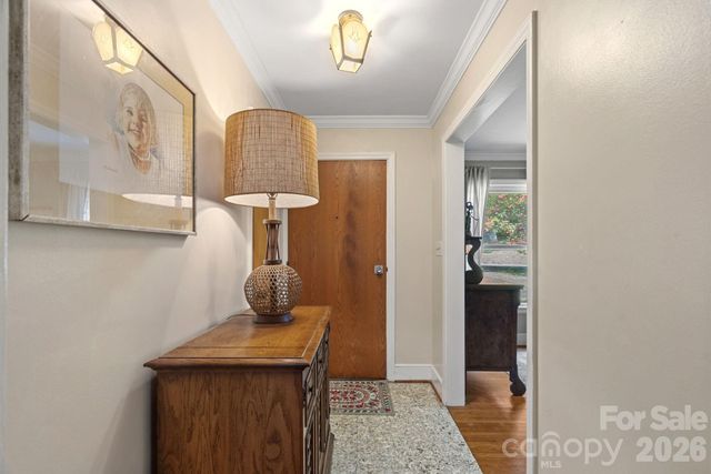 1600 Woodberry Road, Charlotte, NC 28212