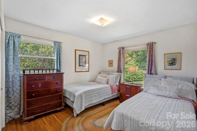 1600 Woodberry Road, Charlotte, NC 28212