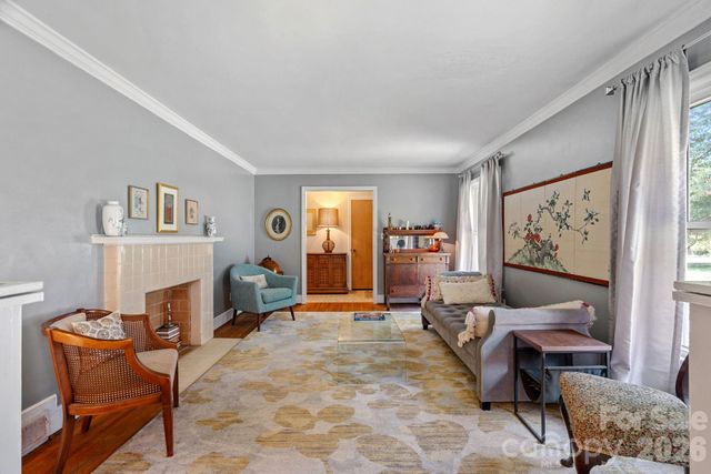 1600 Woodberry Road, Charlotte, NC 28212