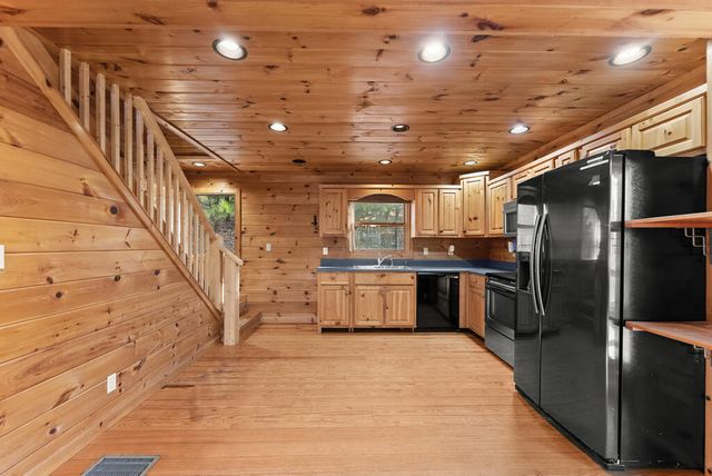 234 Old Indian Trail, Blue Ridge, GA 30513