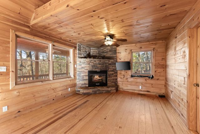 234 Old Indian Trail, Blue Ridge, GA 30513
