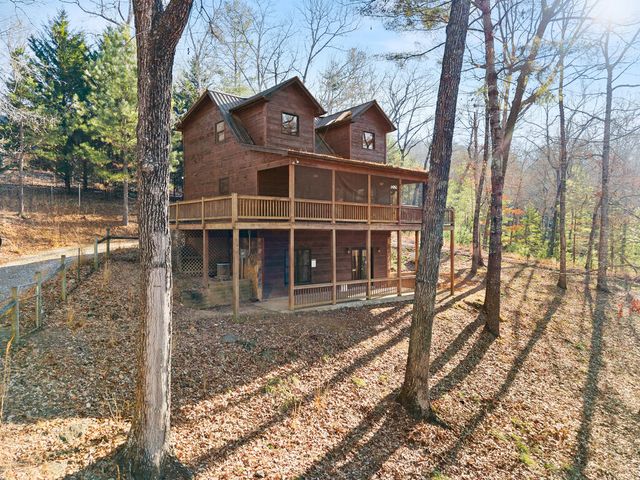 234 Old Indian Trail, Blue Ridge, GA 30513