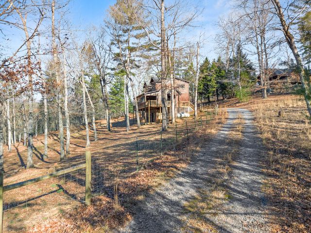 234 Old Indian Trail, Blue Ridge, GA 30513