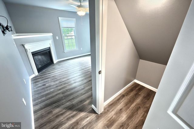 2176 BAYBERRY LN, York, PA 17403
