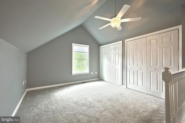 2176 BAYBERRY LN, York, PA 17403