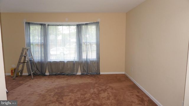 8105 LEGATION RD, New Carrollton, MD 20784