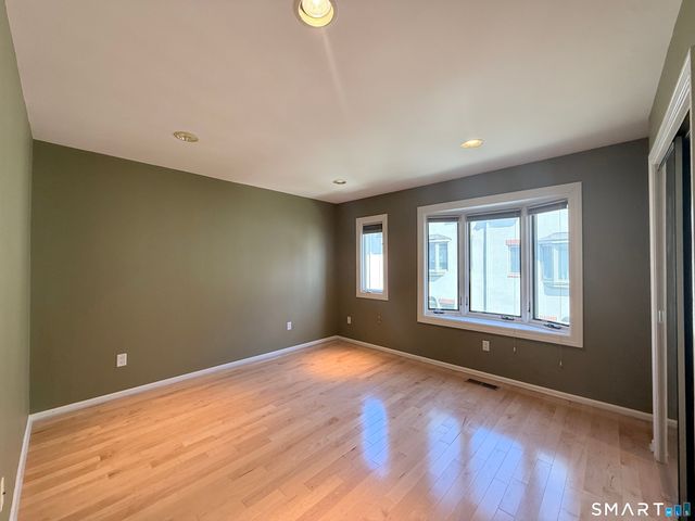 869 Orange Street 7W, New Haven, CT 06511