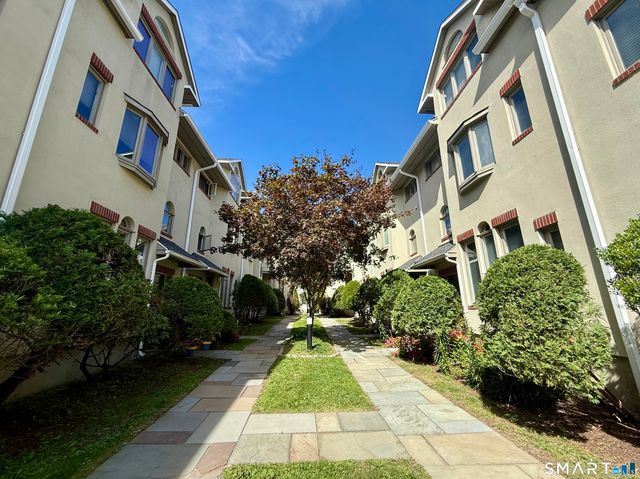869 Orange Street 7W, New Haven, CT 06511