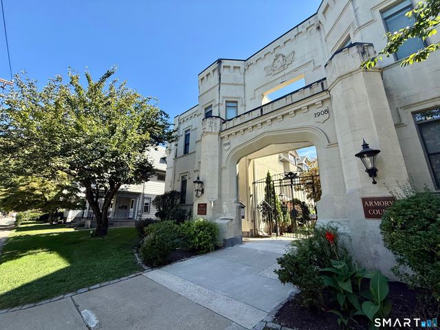 869 Orange Street 7W, New Haven, CT 06511