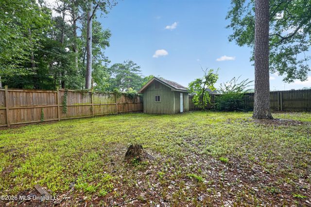 5435 Wayneland Drive, Jackson, MS 39211
