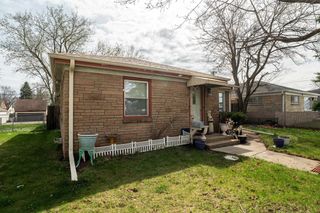 4826 76th STREET, Milwaukee, WI 53218