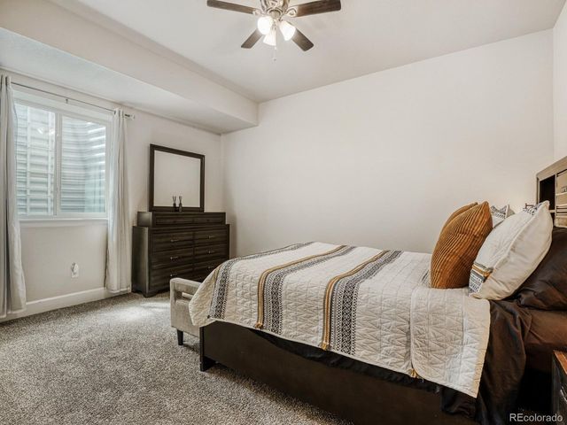 22692 E Narrowleaf Cir, Aurora, CO 80016