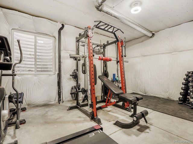 22692 E Narrowleaf Cir, Aurora, CO 80016