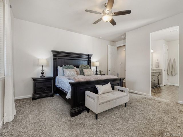 22692 E Narrowleaf Cir, Aurora, CO 80016