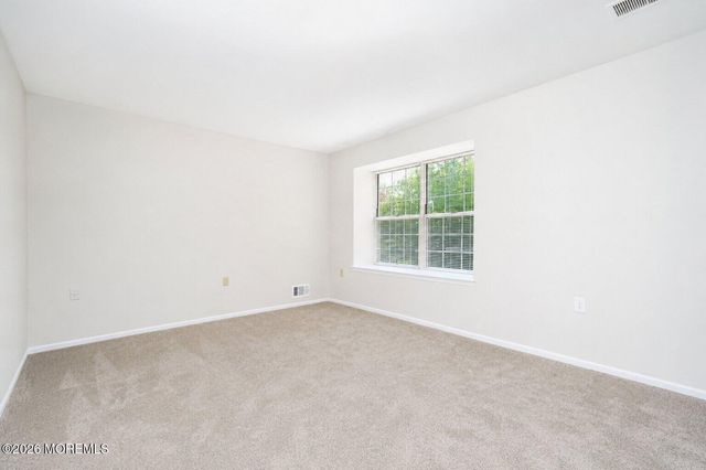 29 Lindsey Circle 29, Old Bridge, NJ 08857